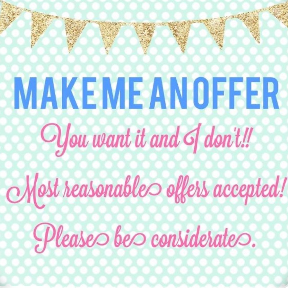🎉MAKE ME AN OFFER!🎉